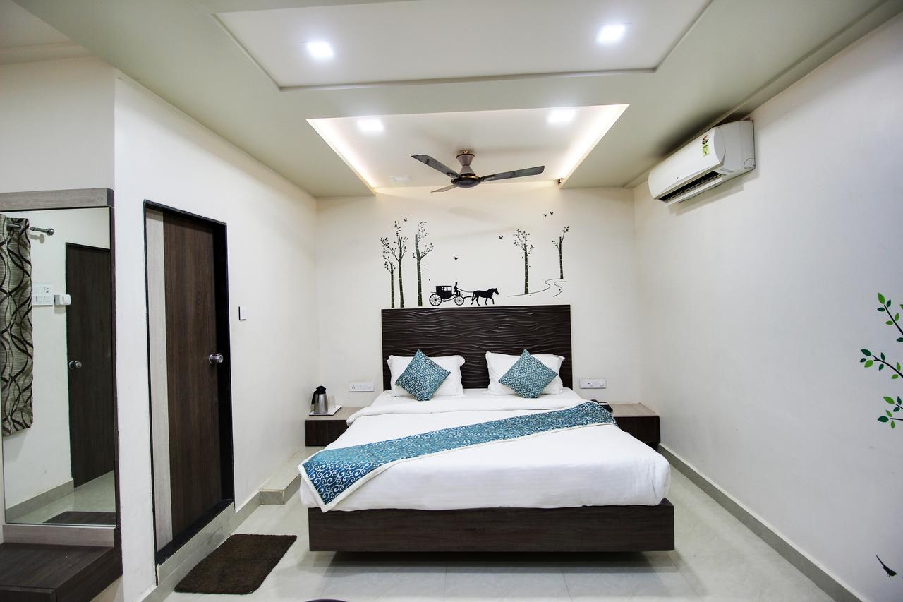 Daksh Hotel And Restaurant Talala Luaran gambar