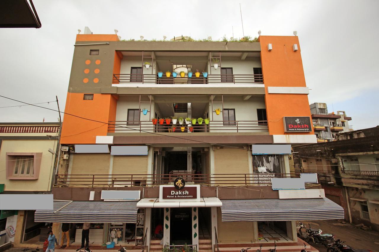 Daksh Hotel And Restaurant Talala Luaran gambar